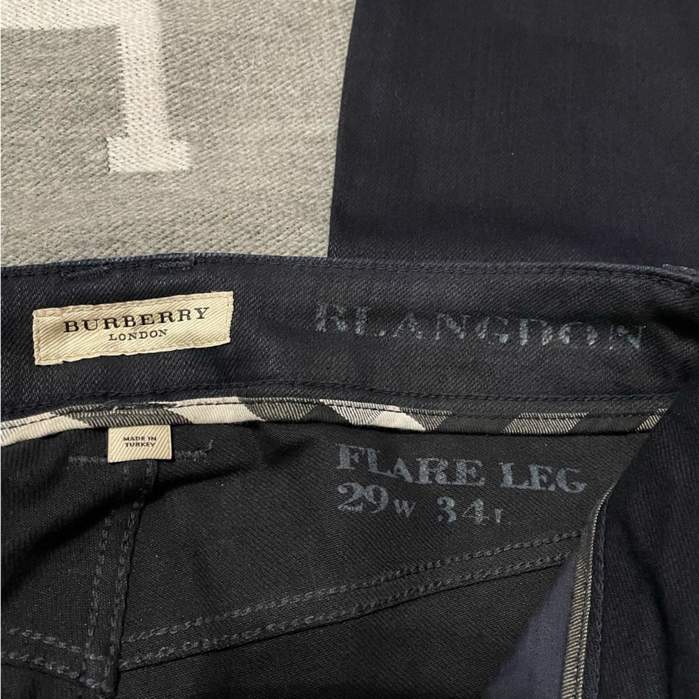 💙💖 Burberry London Blangdon Flare Leg Jeans - Picture 5 of 8